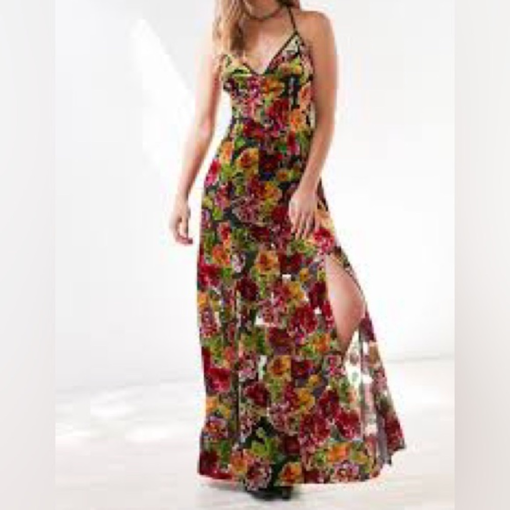 UO Ecote Floral Maxi Dress